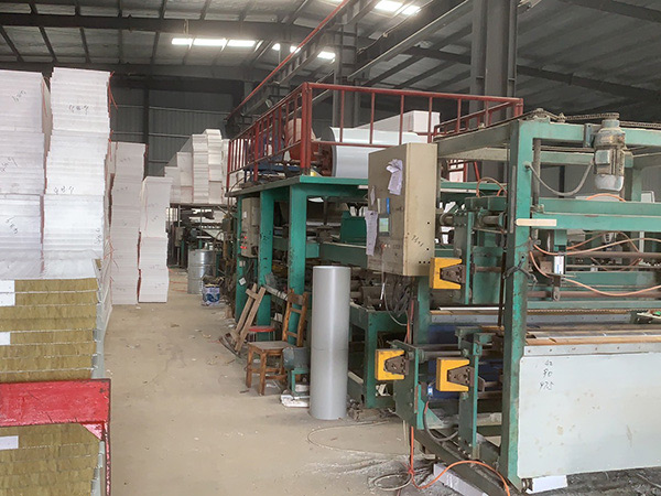 彩鋼板的特性是什么？